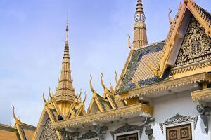 Phnom Penh Travel Tips Guide: Cultural Insights, Costs & Eco-Tours